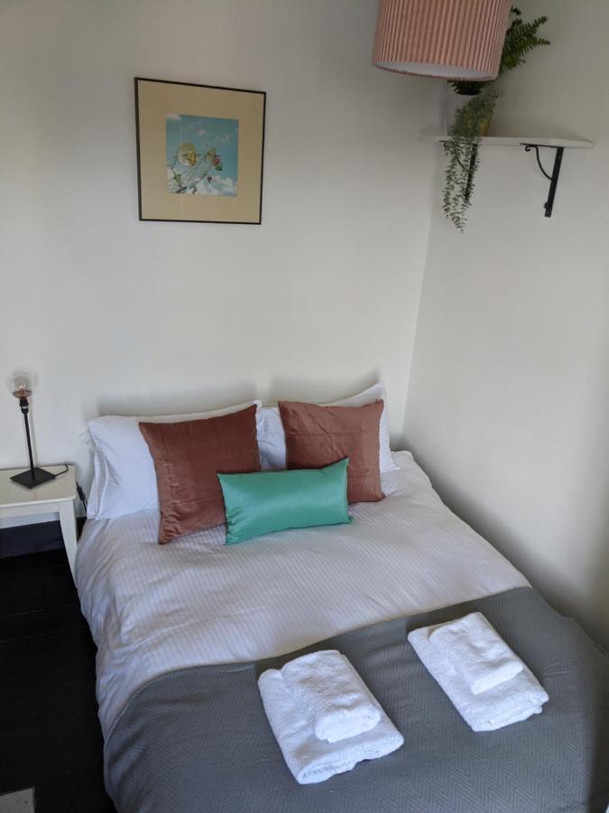 Beautiful Seaside Willow Hosted By Whitstable-holidays * Whitstable